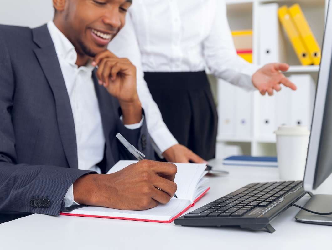 Focus Cameroun - Service Commercial